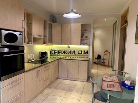 квартира за адресою Київ, Миколи Бажана просп., 16