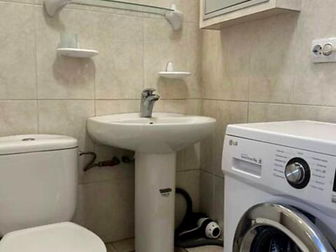 квартира по адресу Лабораторная ул., 28