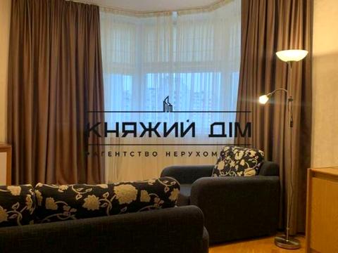 квартира за адресою Київ, Миколи Бажана просп., 16