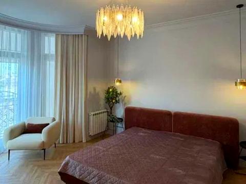 квартира за адресою Військовий узвіз, 5/1