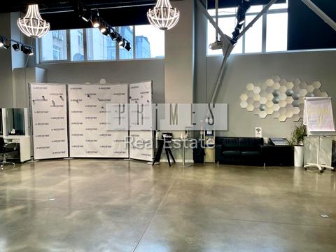 комерційна за адресою Ярославська вул., 56