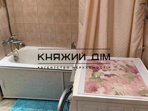 квартира за адресою Київ, Миколи Бажана просп., 16