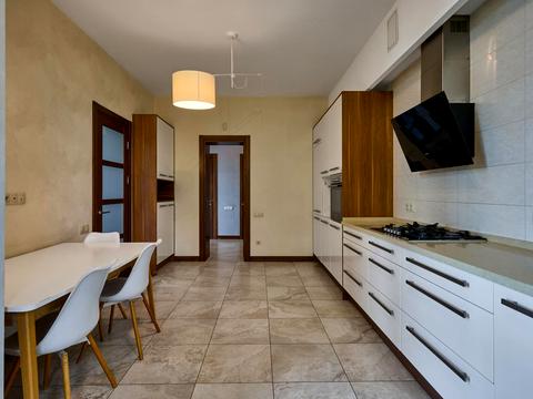 квартира по адресу Гординских ул., 4а