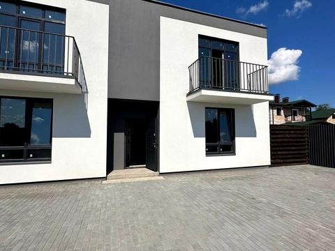 будинок за адресою Богдана Хмельницкого вул.