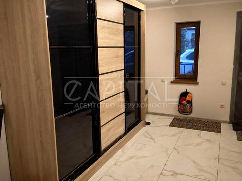 будинок за адресою Лугова вул.