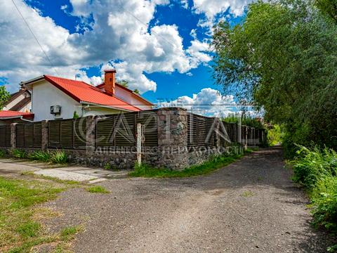 дом по адресу Луговая ул., 4