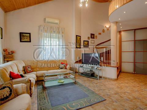 дом по адресу Луговая ул., 4