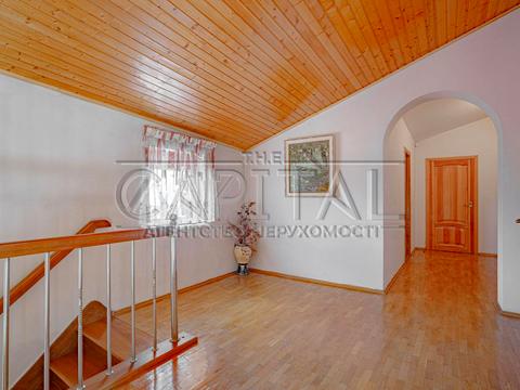 дом по адресу Луговая ул., 4