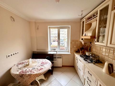 квартира по адресу Миколы Бажана просп., 7-А