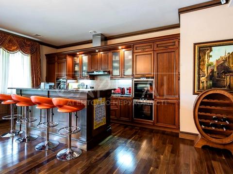 будинок за адресою с. Лебедівка, Набережна вул.