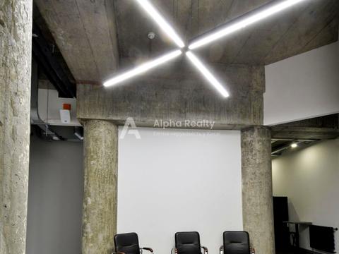 комерційна за адресою Саксаганського вул., 120