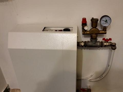 коммерческая по адресу Зелена, 46