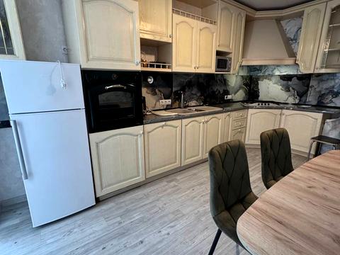 квартира за адресою Парусна вул. (Героїв Сталінграду), 1