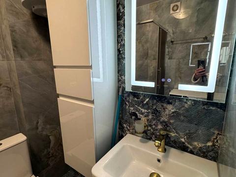 квартира за адресою Парусна вул. (Героїв Сталінграду), 1