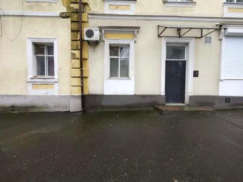 коммерческая по адресу Еврейська, 5