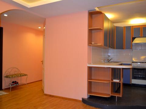 квартира за адресою Героїв полку "Азов" вул. (Маршала Малиновського), 3