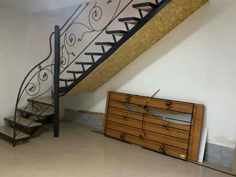 коммерческая по адресу Дворянська, 35