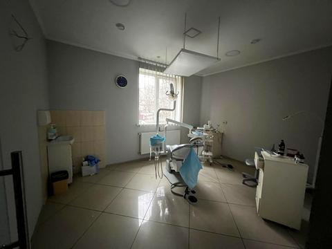 коммерческая по адресу Братів Дужих, 35