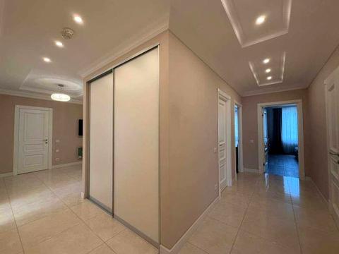 квартира за адресою Дмитрівська вул., 75