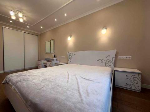 квартира за адресою Дмитрівська вул., 75