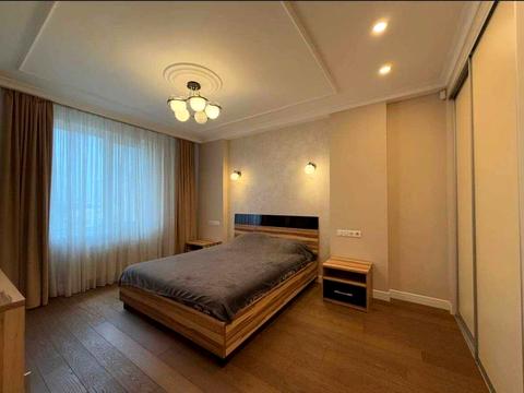 квартира за адресою Дмитрівська вул., 75