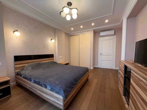 квартира за адресою Дмитрівська вул., 75