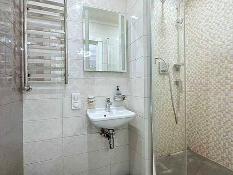 квартира за адресою Дмитрівська вул., 75