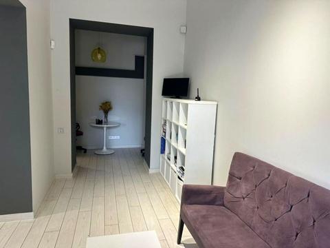 коммерческая по адресу Канатная ул., 5