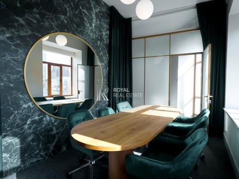 комерційна за адресою Велика Васильківська вул. (Червоноармійська), 43