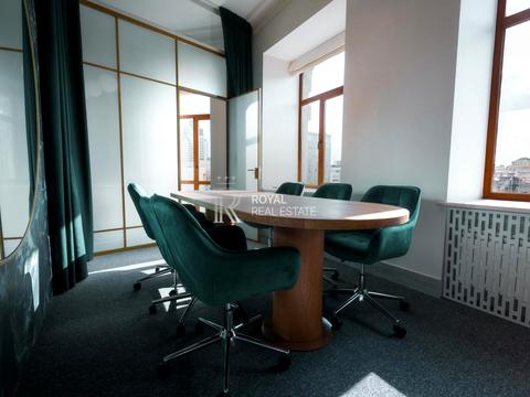 комерційна за адресою Велика Васильківська вул. (Червоноармійська), 43