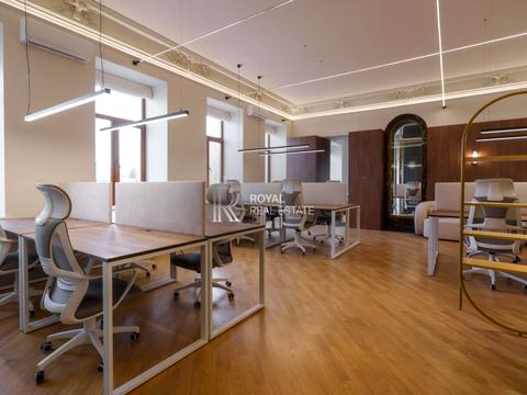 комерційна за адресою Велика Васильківська вул. (Червоноармійська), 43