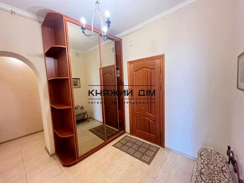 квартира за адресою Дмитрівська вул., 9-11