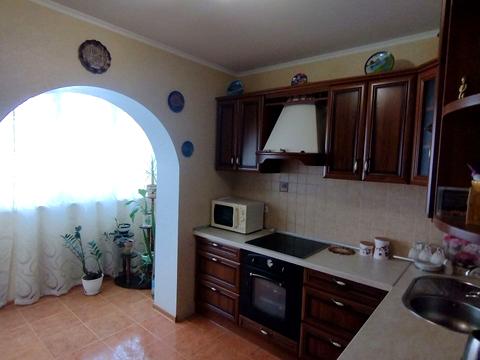 квартира за адресою Лариси Руденко вул., 10-Б