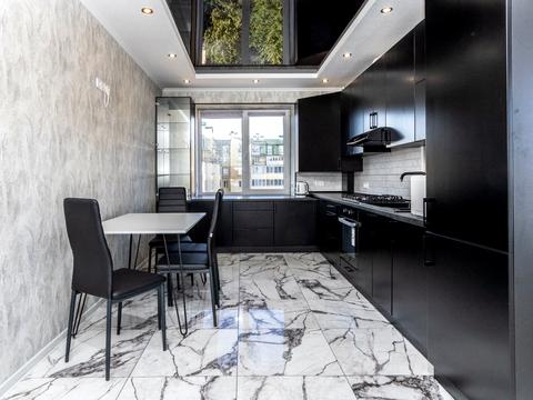 квартира за адресою Андрія Мельника вул., 10 к2