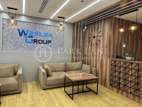 коммерческая по адресу Михаила Грушевского ул., 9б