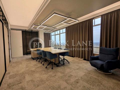 коммерческая по адресу Михаила Грушевского ул., 9б