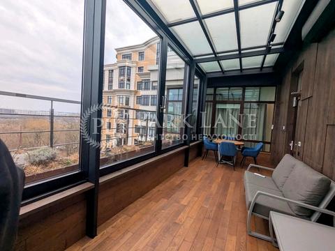 коммерческая по адресу Михаила Грушевского ул., 9б