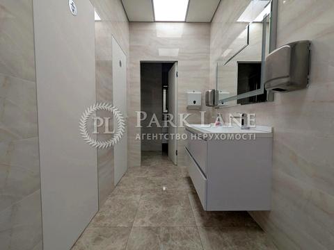 коммерческая по адресу Михаила Грушевского ул., 9б