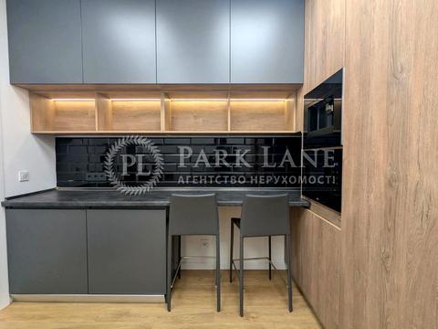 коммерческая по адресу Михаила Грушевского ул., 9б