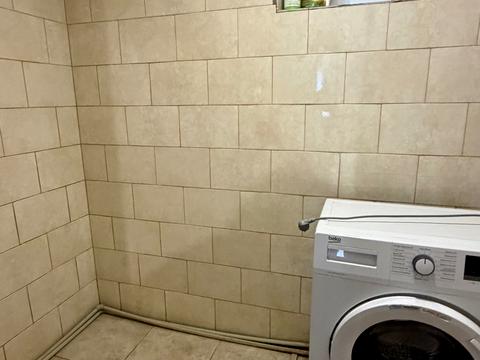 будинок за адресою Просвіти