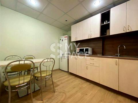 комерційна за адресою Юлії Здановської вул. (Ломоносова), 73-Д