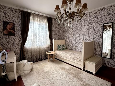 дом по адресу Каменярів ул.