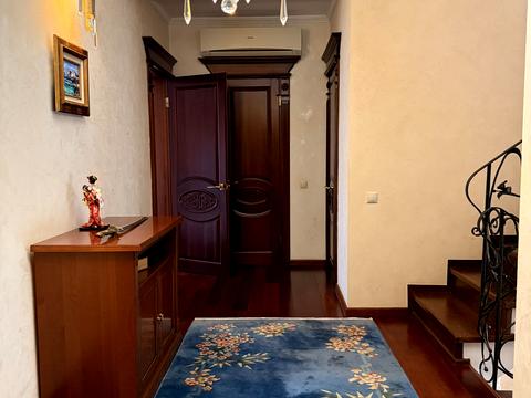 дом по адресу Каменярів ул.