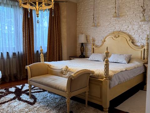 дом по адресу Каменярів ул.