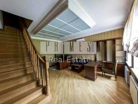 комерційна за адресою Нагірна вул., 27а