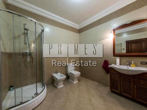 комерційна за адресою Нагірна вул., 27а