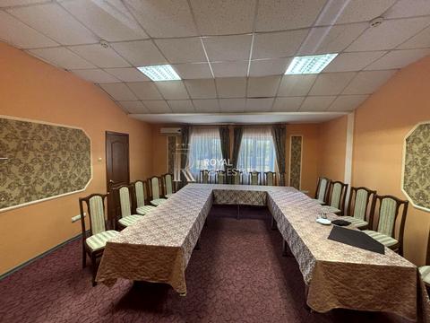 комерційна за адресою Стеценка вул., 21