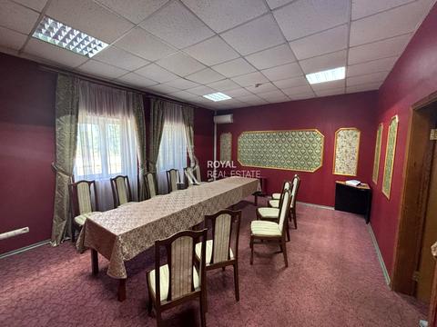 комерційна за адресою Стеценка вул., 21