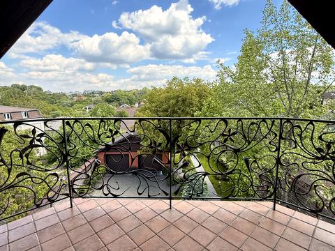 дом по адресу Каменярів ул.