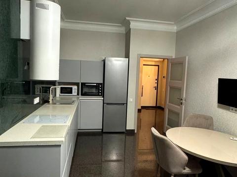 квартира за адресою Ромашкова вул., 10а